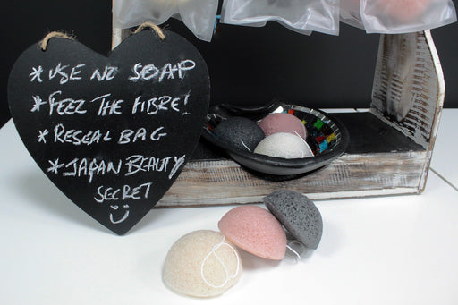 Konjac Sponge Display Stand